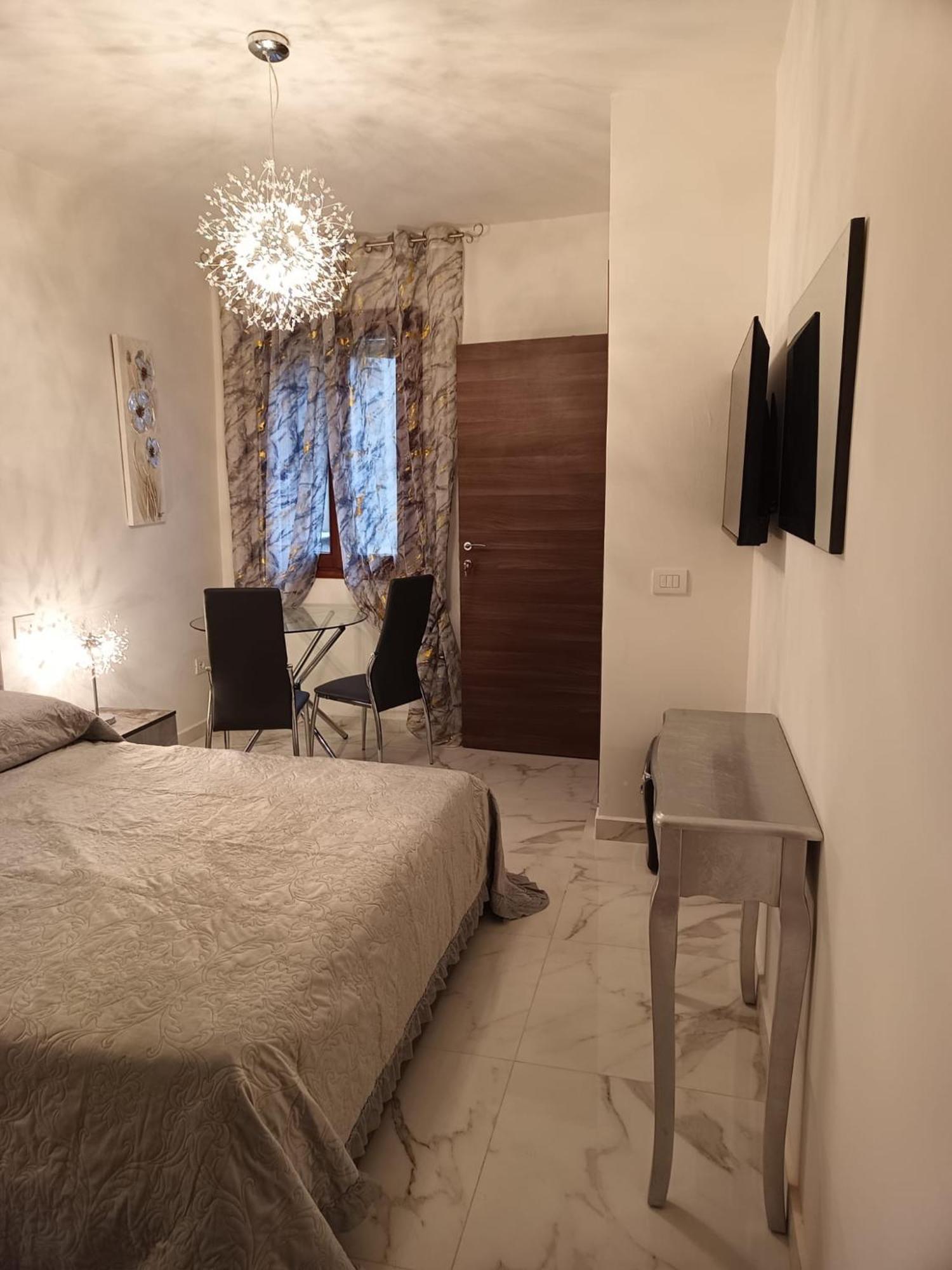 Venezia In Suite - Luxury Accommodation エクステリア 写真
